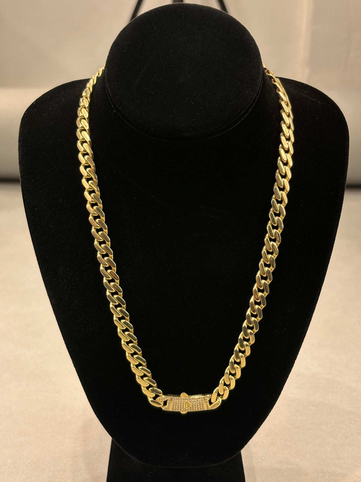 14K Gold Cuban Link Chain with Diamond Clasp