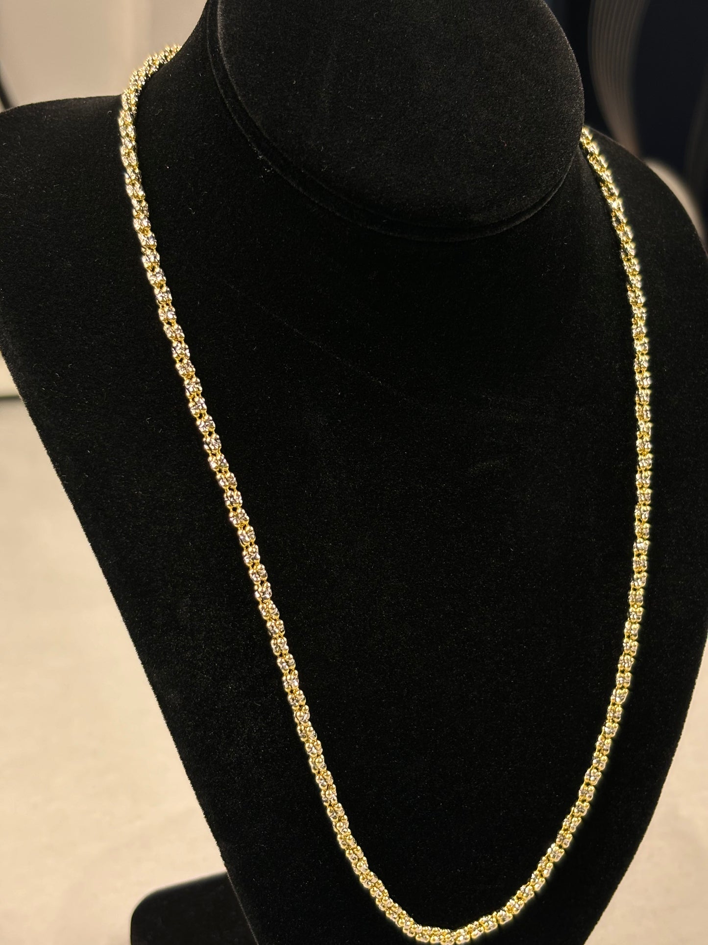 Luxe Gold Box Chain Necklace